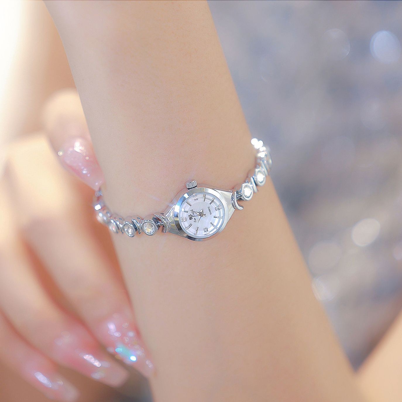 Stylish and dazzling personalized women¡¯s watch
