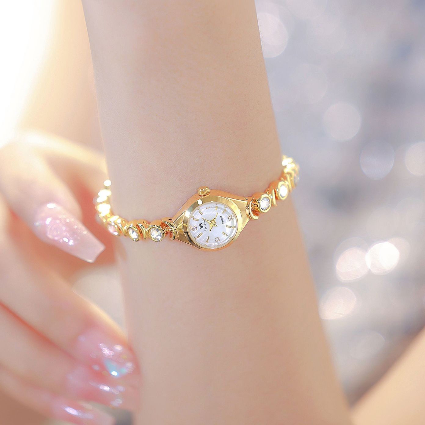 Stylish and dazzling personalized women¡¯s watch