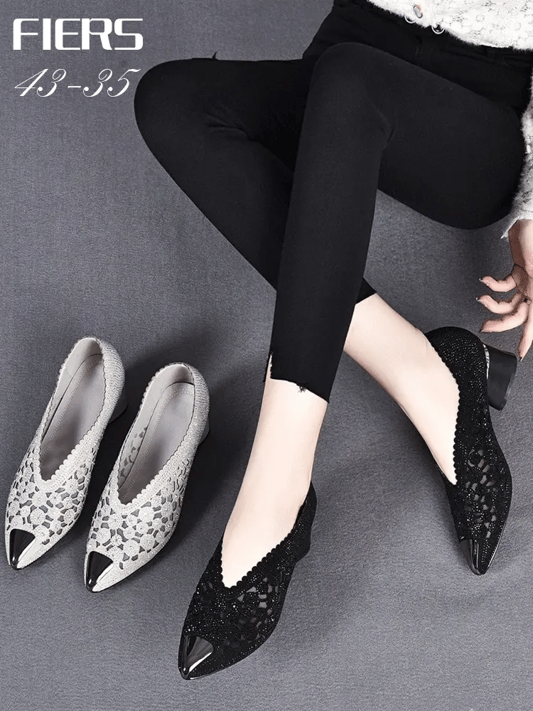 Fashionable pointed toe mesh hollow high heels
