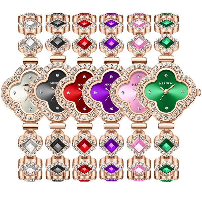 Fashion Four Leaf Clover Bracelet Quartz Watch for Women