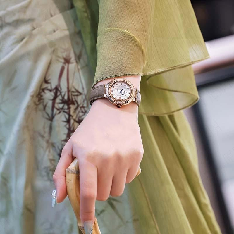 ae706-High-end fashion diamond-studded waterproof casual quartz watch for women
