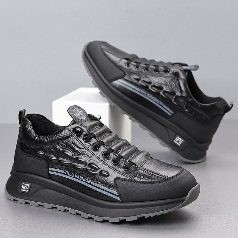 Men's lightweight and breathable cowhide casual shoes