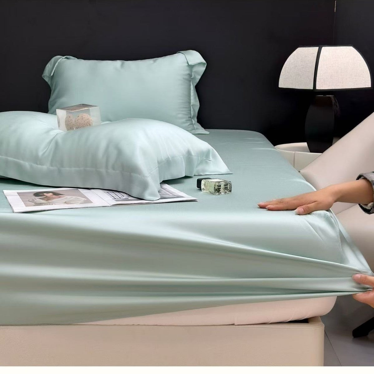 Summer simple cool ice silk bed sheet quilt cover(you416)