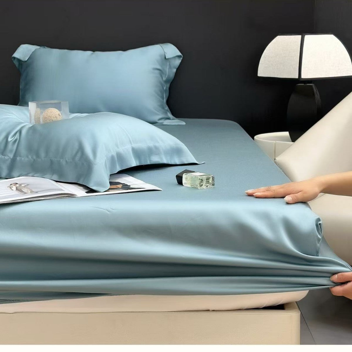 Summer simple cool ice silk bed sheet quilt cover(you416)