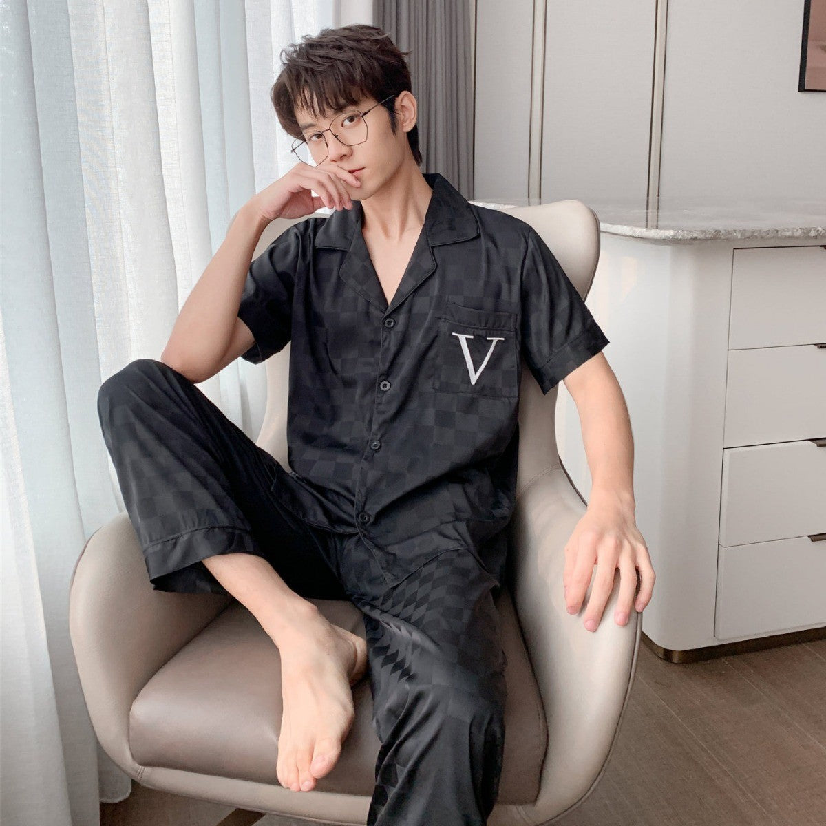 luu183-Men’s Ice Silk Fashionable and Comfortable Home Clothes
