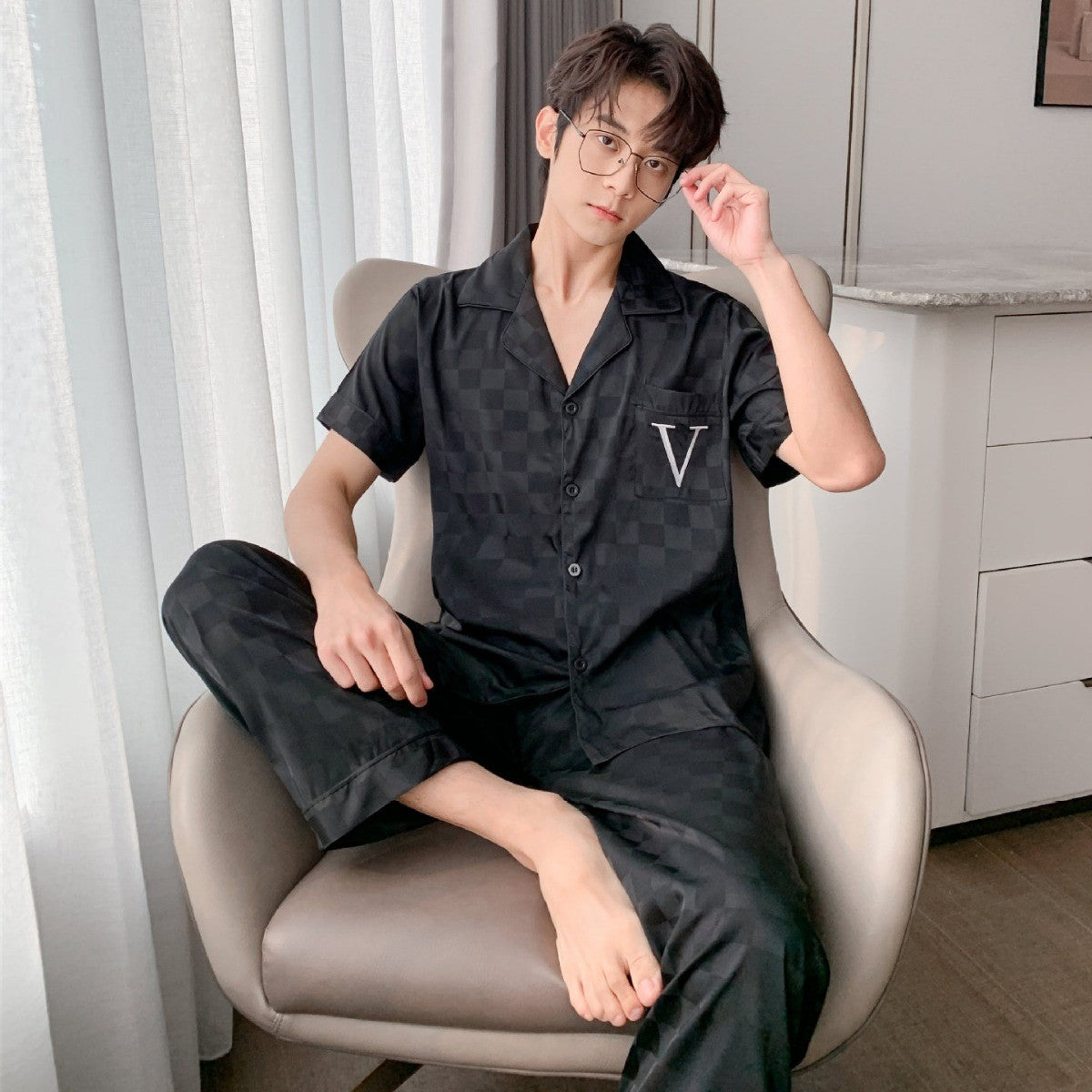 luu183-Men’s Ice Silk Fashionable and Comfortable Home Clothes