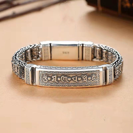 clz8-Creative retro good luck bracelet